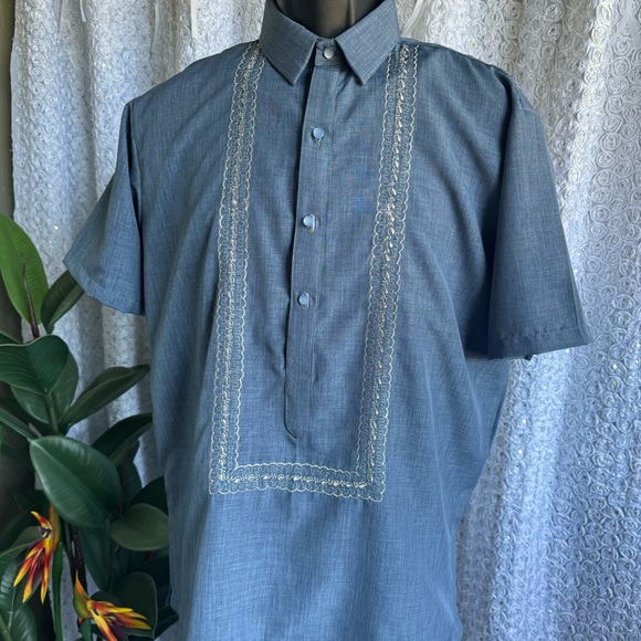 SALE❣️Light charcoal Gray Hugo Polo Barong Tagalog with embroidery - Picture 4 of 6